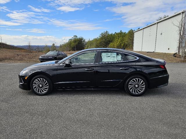 new 2024 Hyundai Sonata Hybrid car, priced at $32,535