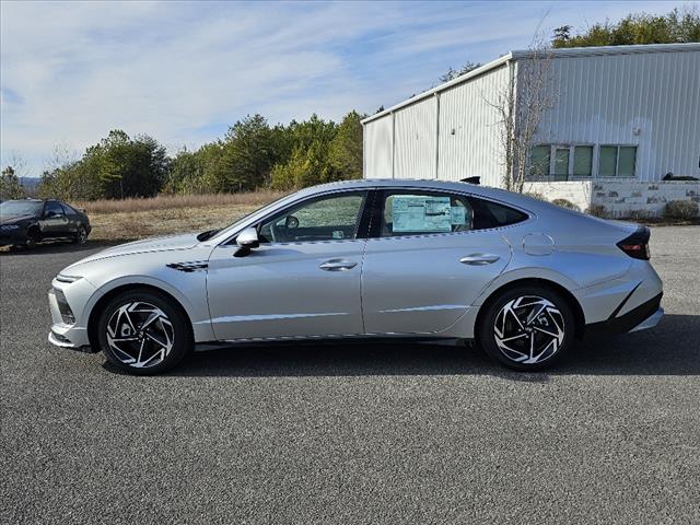 new 2024 Hyundai Sonata Hybrid car, priced at $32,520