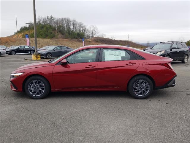 new 2024 Hyundai Elantra car, priced at $25,310