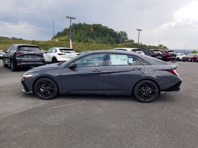 new 2025 Hyundai Elantra car, priced at $30,405