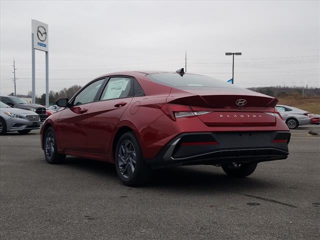 new 2024 Hyundai Elantra car, priced at $25,310