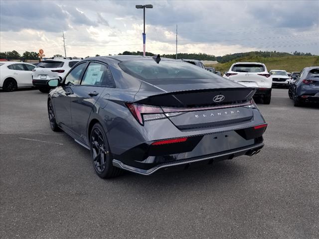 new 2025 Hyundai Elantra car, priced at $30,405