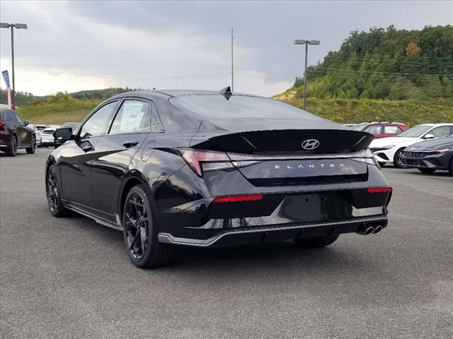 new 2025 Hyundai Elantra car, priced at $30,385