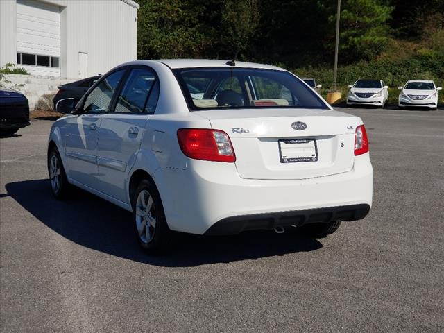 used 2010 Kia Rio car