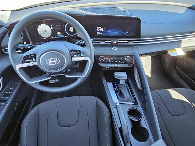 new 2024 Hyundai Elantra car, priced at $26,985