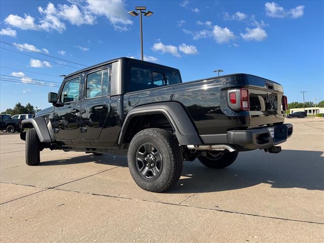 new 2024 Jeep Gladiator car, priced at $45,140