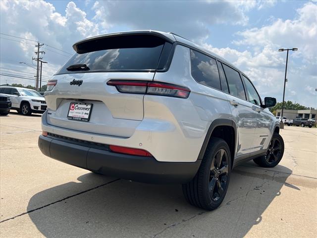 new 2024 Jeep Grand Cherokee L car, priced at $46,105