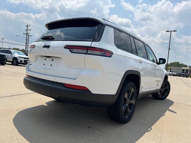 new 2024 Jeep Grand Cherokee L car, priced at $45,528