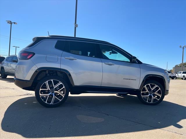 new 2025 Jeep Compass car, priced at $39,826