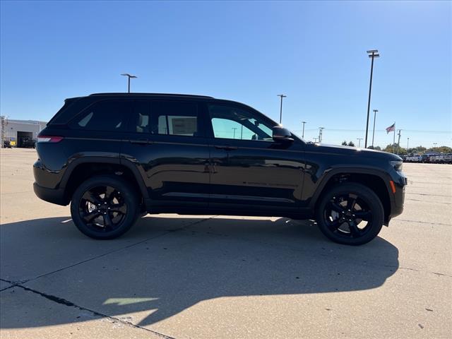 new 2025 Jeep Grand Cherokee car, priced at $53,224