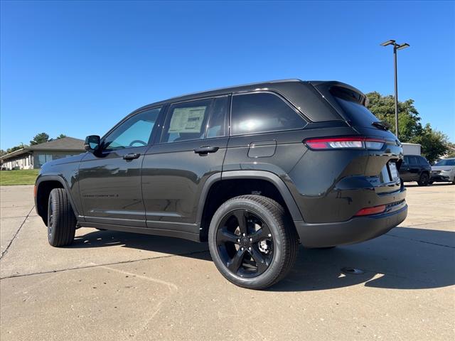 new 2025 Jeep Grand Cherokee car, priced at $53,224