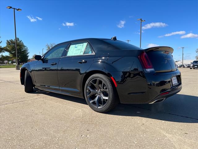 new 2023 Chrysler 300 car, priced at $47,900