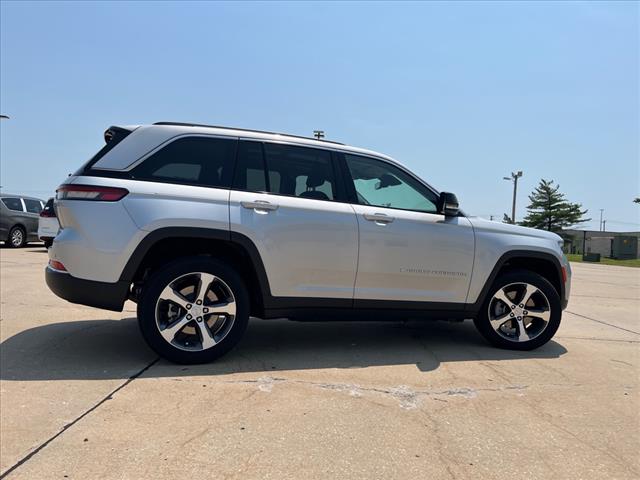 used 2023 Jeep Grand Cherokee car, priced at $45,161