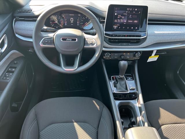 new 2025 Jeep Compass car, priced at $25,845