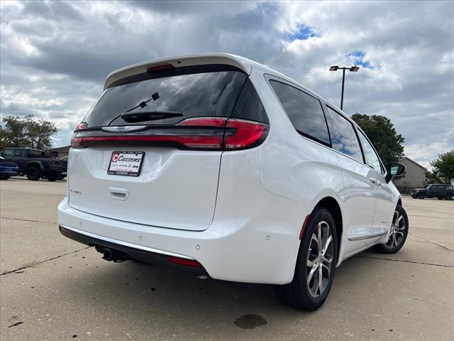 new 2025 Chrysler Pacifica car, priced at $57,125