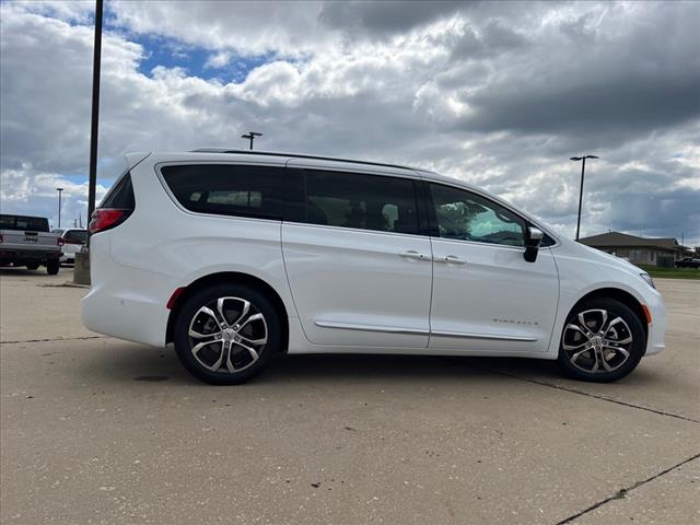 new 2025 Chrysler Pacifica car, priced at $57,125